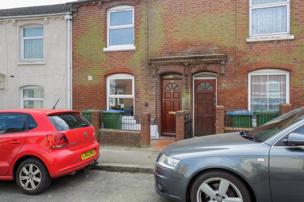Blackberry - Stylish Self-Contained Flats In Soton City Centre Southampton Exterior photo
